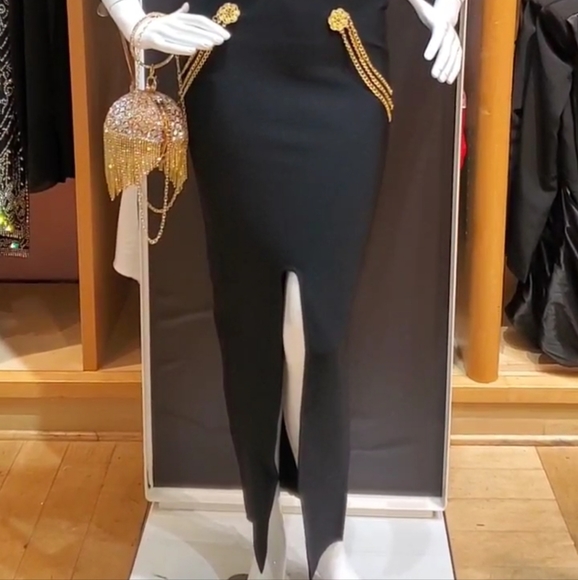 Luxury Bandage Chain Detail Maxi Dress - Picture 12 of 15